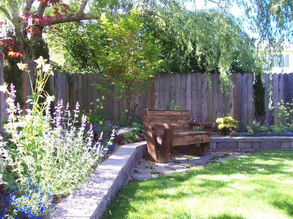 Affordable yard maintenance experts serving Troutdale, OR - Valley West Landscapes