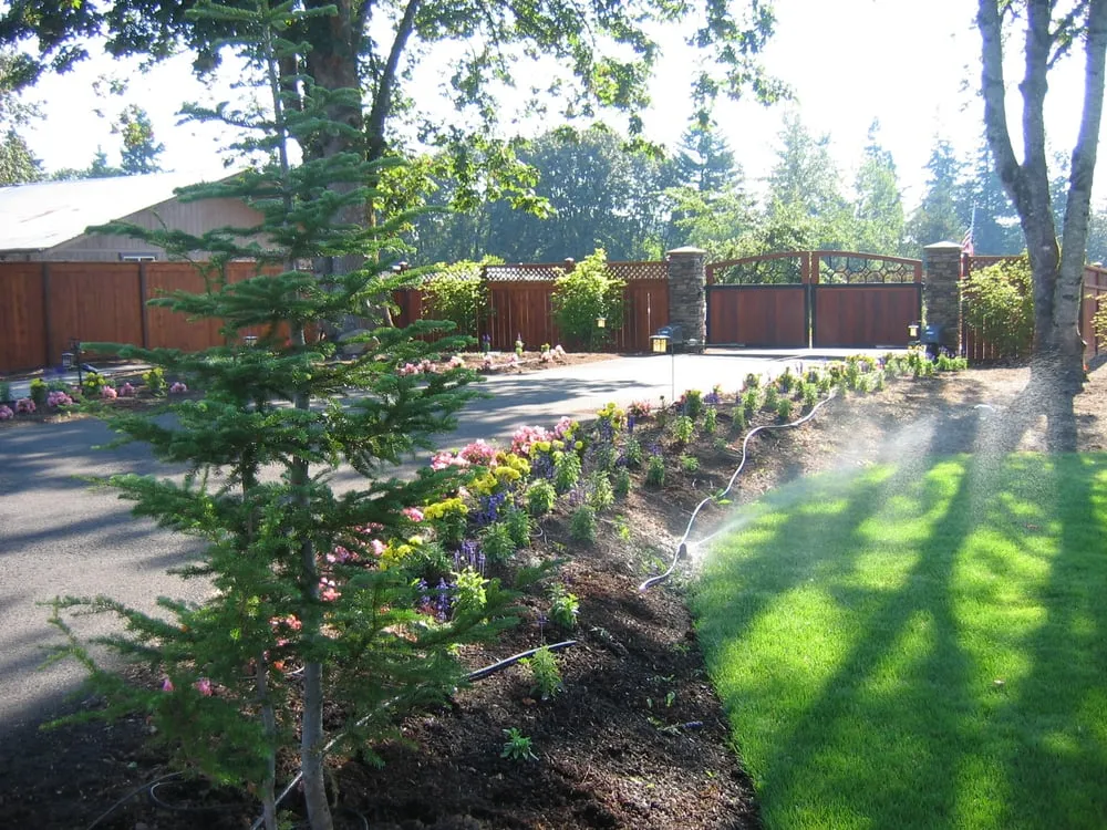 Custom yard cleanup service in Troutdale, OR - Valley West Landscapes