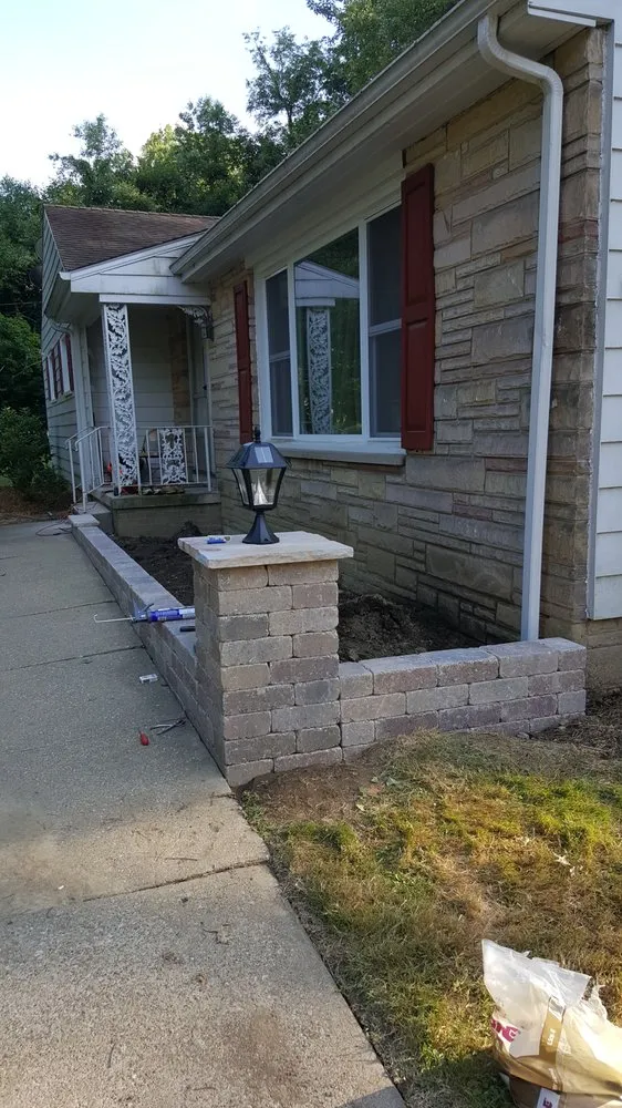 Trusted yard maintenance in Youngstown, OH - Valleyscapes Property Maintenance