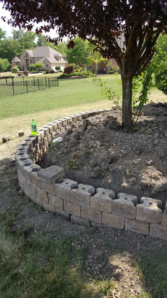 Custom landscaping services experts serving Youngstown, OH - Valleyscapes Property Maintenance