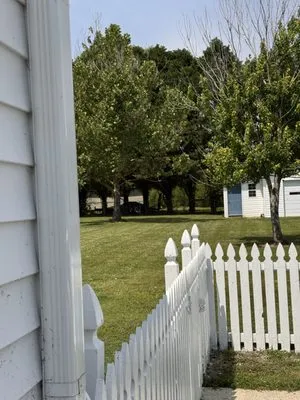 Valor Landscaping Logo