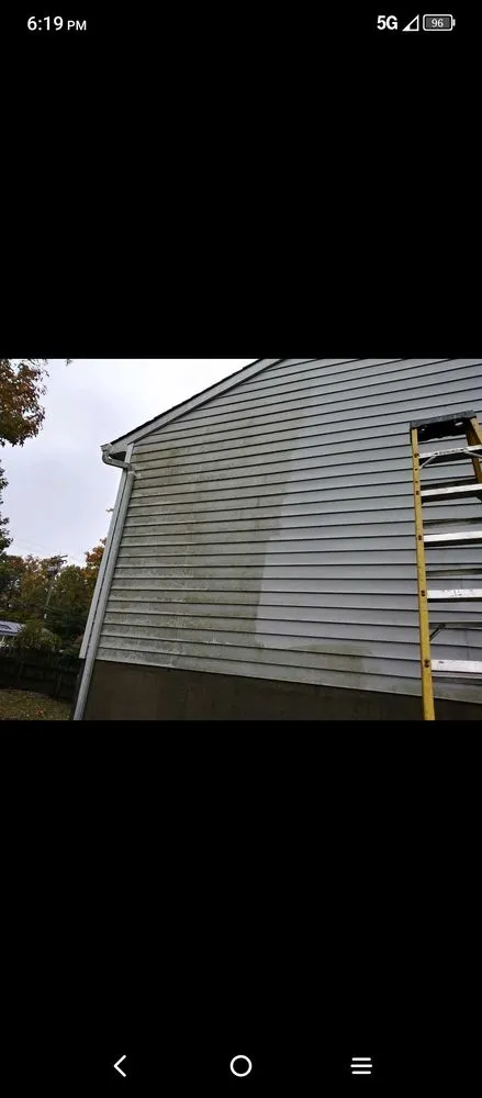 Professional yard cleanup service for beautiful yards in Havelock, NC by Valor Lawn Care