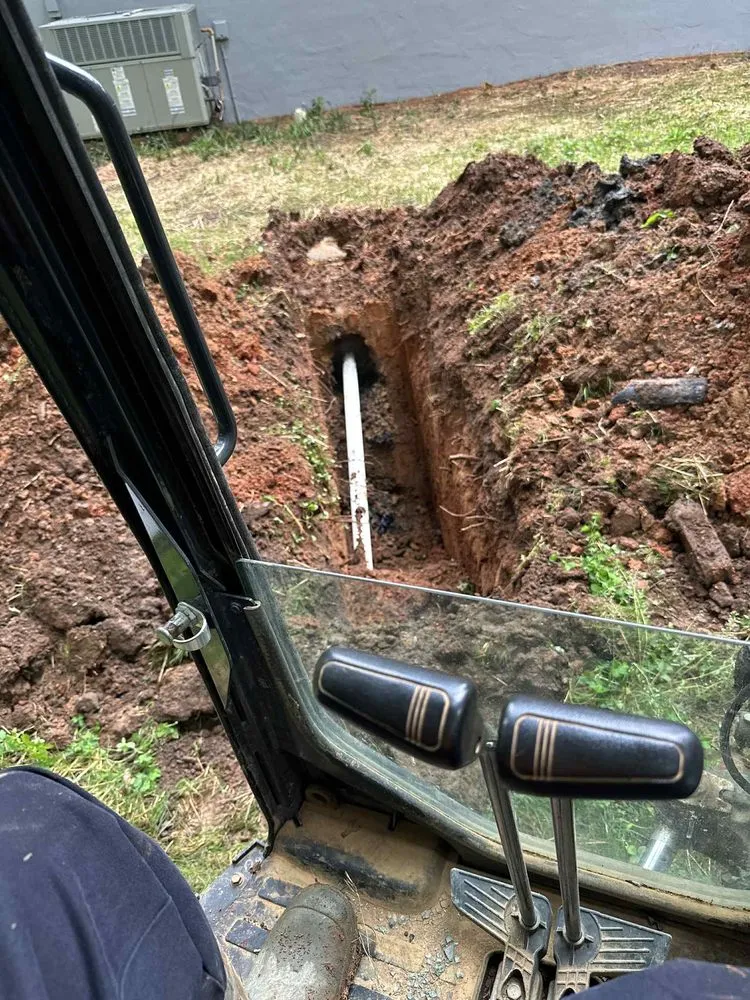 Local yard maintenance experts serving Loudon, TN - Valor Total Home Care