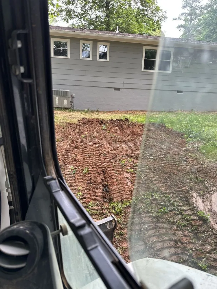 Trusted lawn mowing service experts serving Loudon, TN - Valor Total Home Care