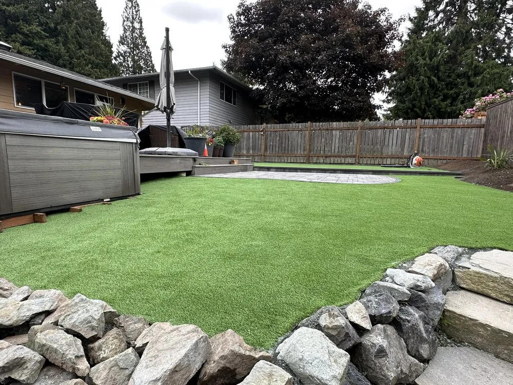 Expert lawn care service in Port Orchard, WA - Valora Landscaping And Painting