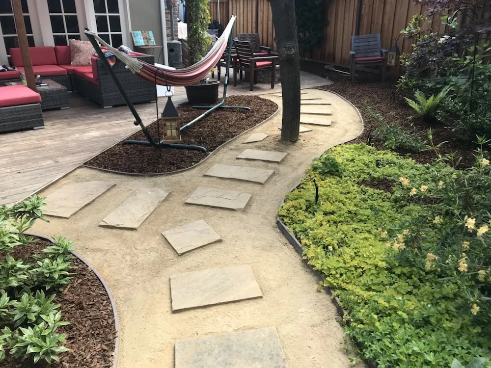 Top-rated yard maintenance for year-round maintenance in Menlo Park, CA by Val's Lawncare
