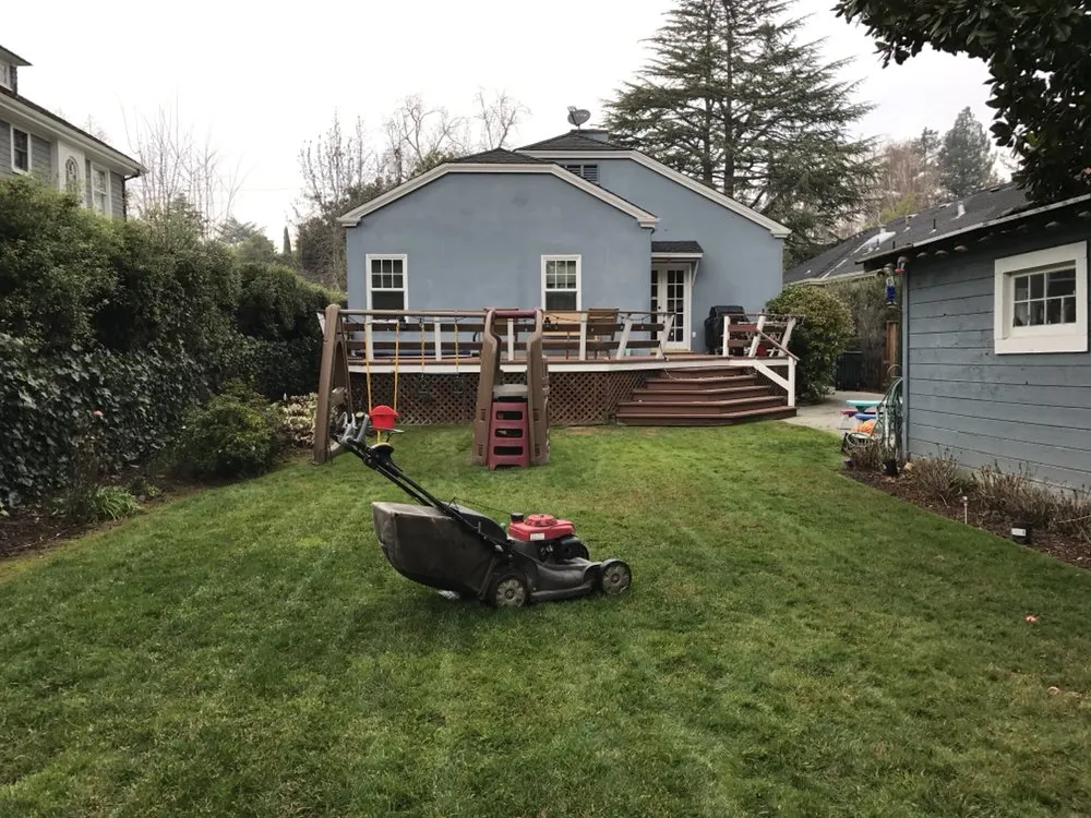 Affordable landscape installation for homes across Menlo Park, CA - Val's Lawncare