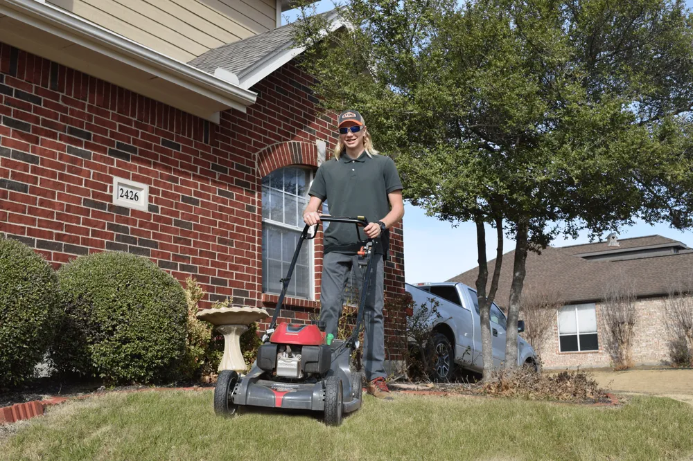 Professional yard cleanup service in Mansfield, TX by ValueScapes Lawn Care