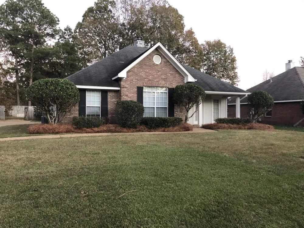 Custom yard maintenance near you across Pearl, MS - Van Buren Lawn & Landscape