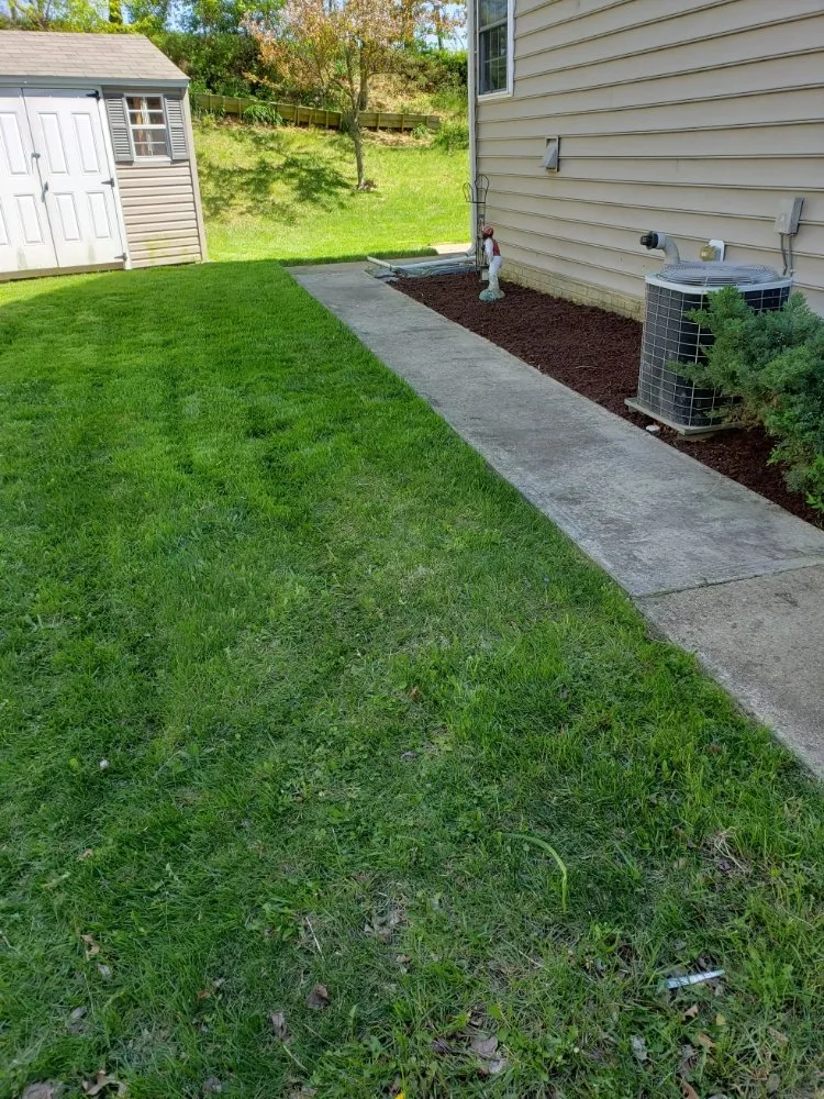 Custom residential landscaping experts serving Mount Airy, MD - Van Lowe Lawn Care
