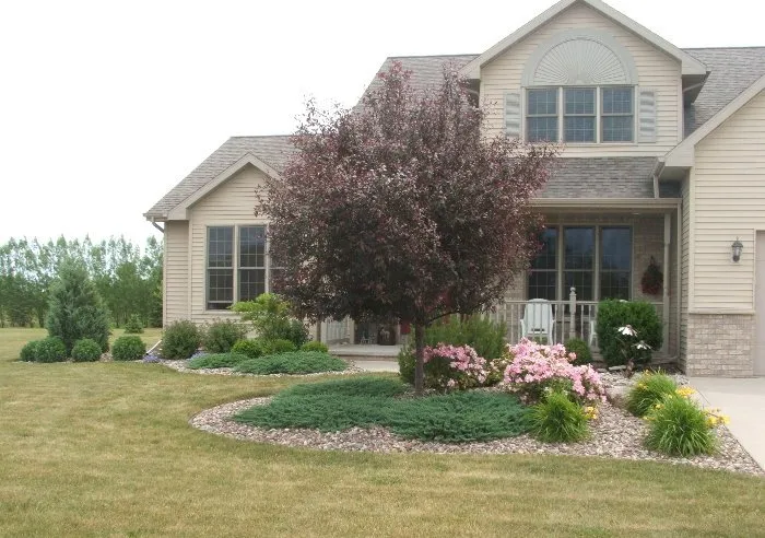 Professional lawn mowing service in Appleton, WI - Van Zeeland Nursery & Landscape