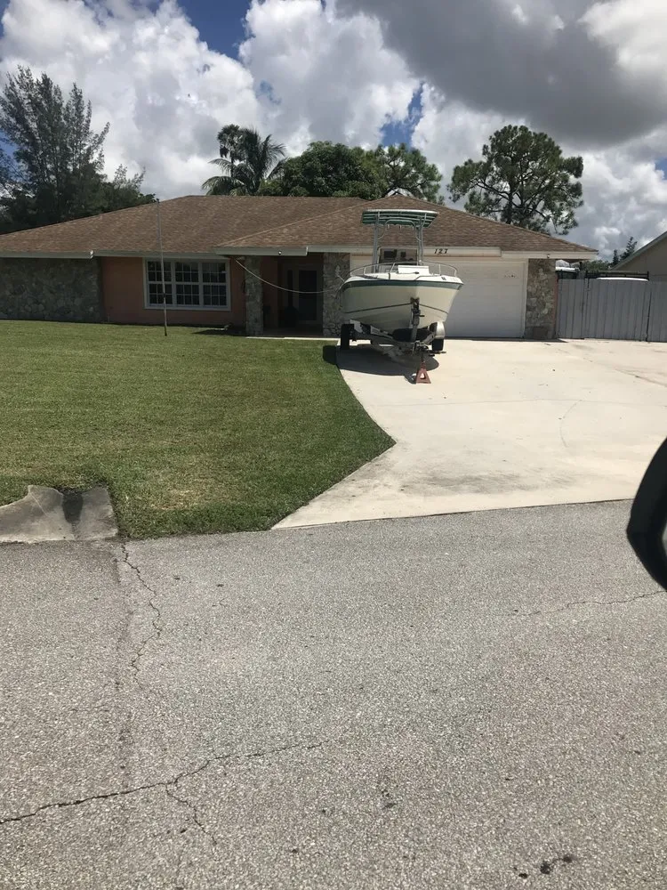 Affordable outdoor landscaping experts serving Royal Palm Beach, FL - VanAtta Landscaping