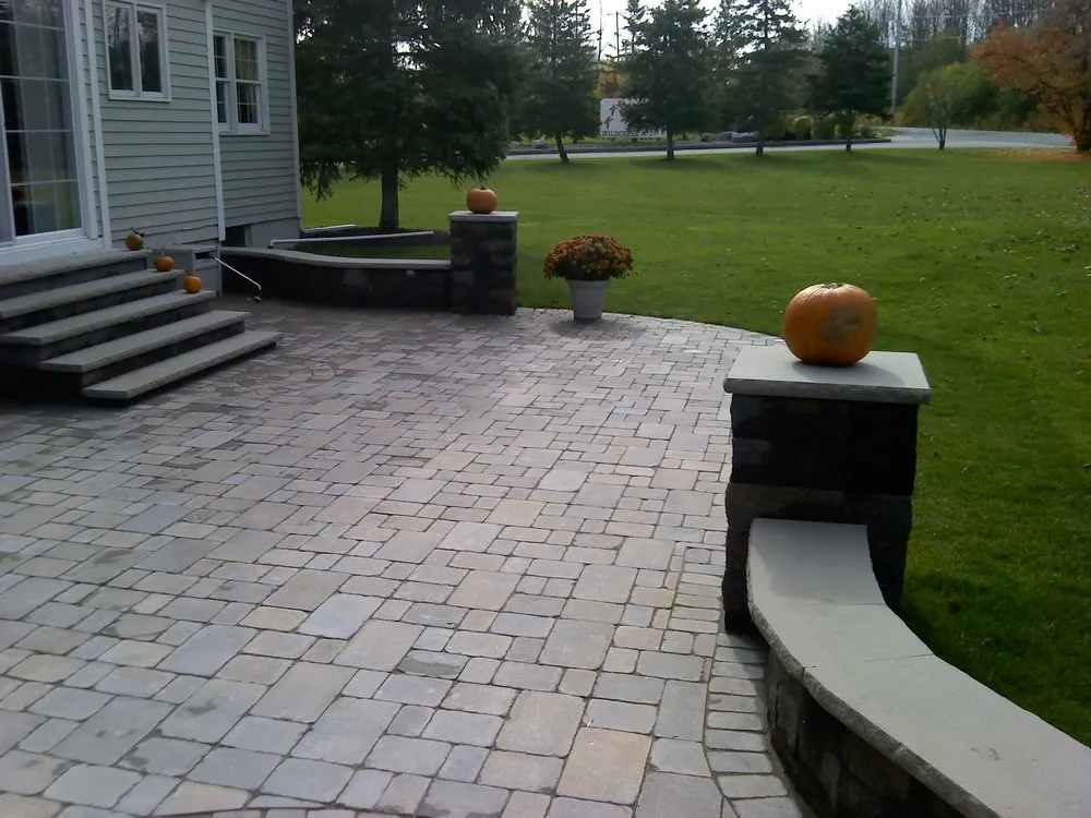 Affordable landscaping services experts serving Baldwinsville, NY - Vancour Landscaping