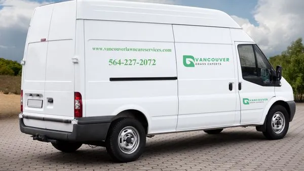 Vancouver Grass Experts Logo