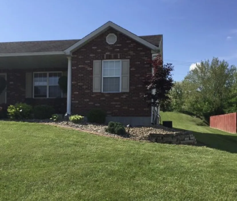 Top-rated landscape design for homes in Brighton, IL by Vandygriff Lawn Service