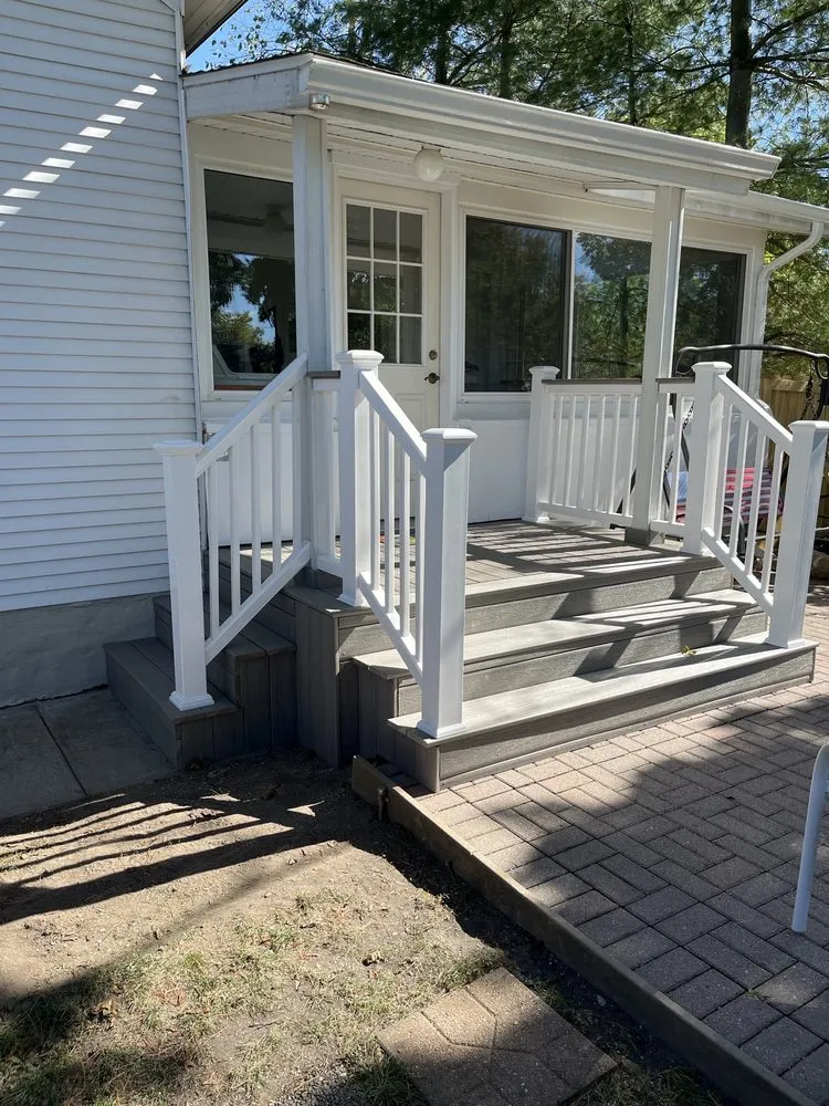 Expert yard maintenance in Adrian, MI - VanErt's