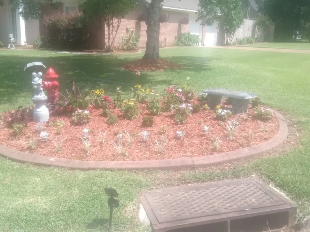 Affordable garden landscaping experts serving Jackson, MS - Vanlandingham Lawn Care & Services