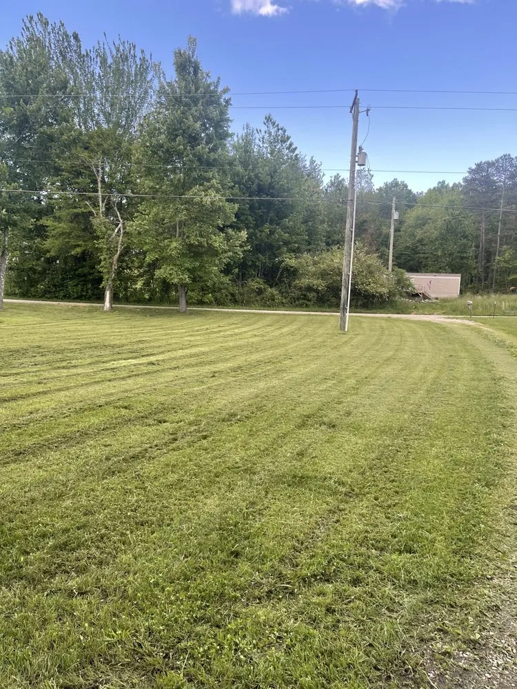 Professional outdoor landscaping experts serving Corbin, KY - Vann Cuts Lawn Care Service