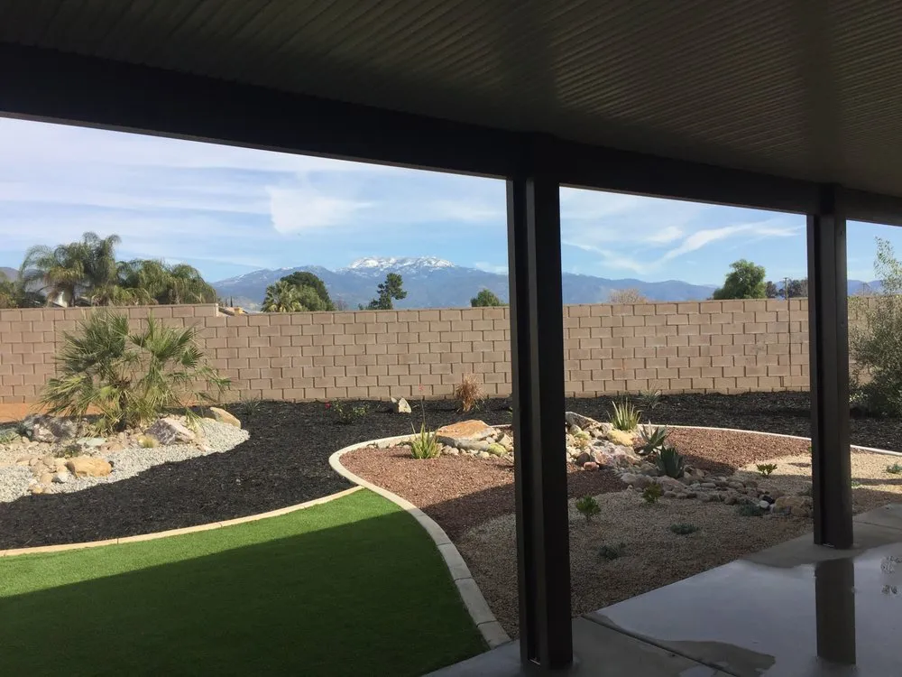 Top-rated residential landscaping for beautiful yards in East Hemet, CA by Van's Landscape Construction