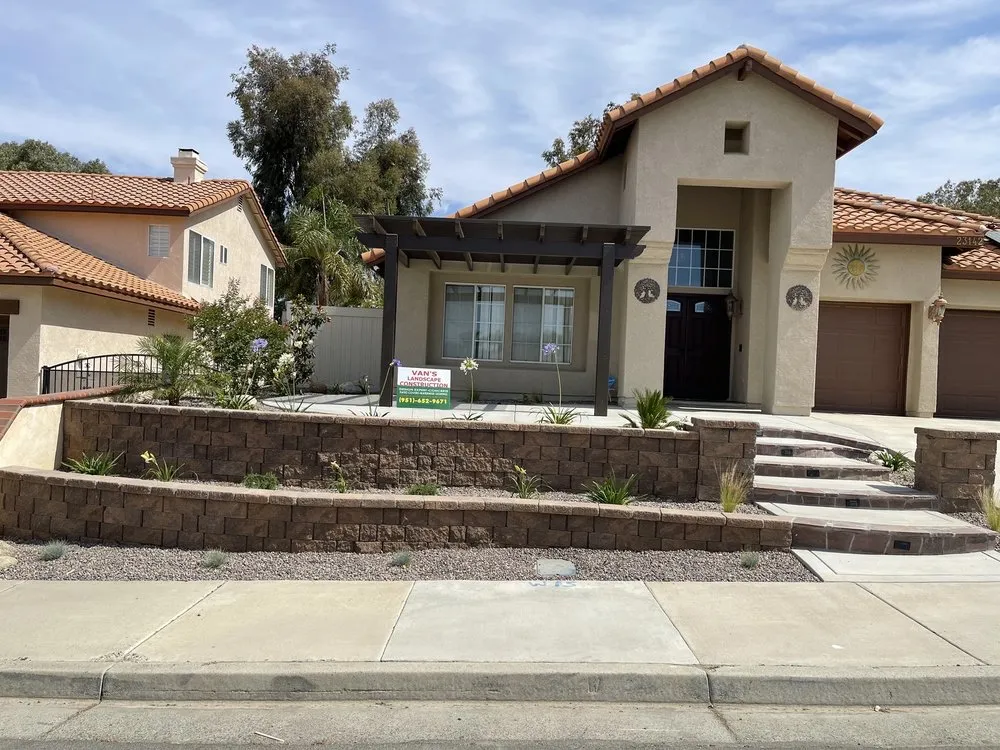 Reliable yard maintenance near you in East Hemet, CA by Van's Landscape Construction