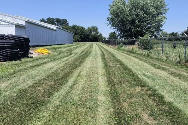 Professional garden landscaping in Monmouth, IL by Vanvleets Clean Cut Lawn Care