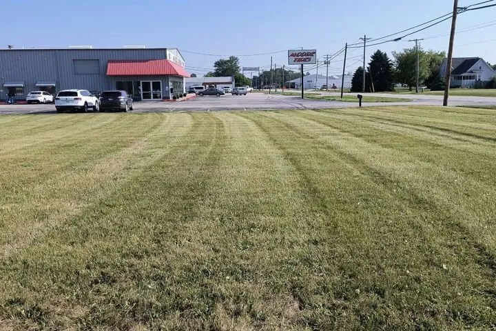 Local residential landscaping in Monmouth, IL by Vanvleets Clean Cut Lawn Care