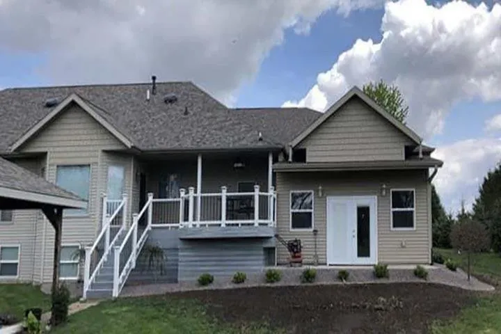 Custom yard maintenance for beautiful yards in Monmouth, IL by Vanvleets Clean Cut Lawn Care