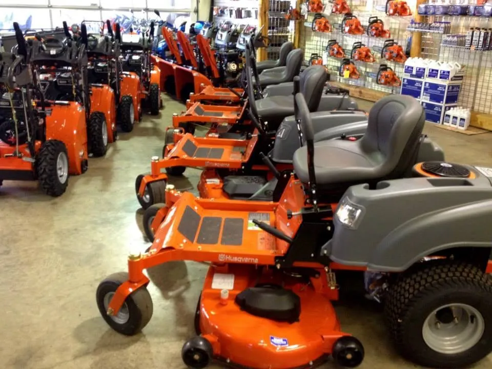 Reliable lawn care service in Allegan, MI - Vanz Lawn and Garden