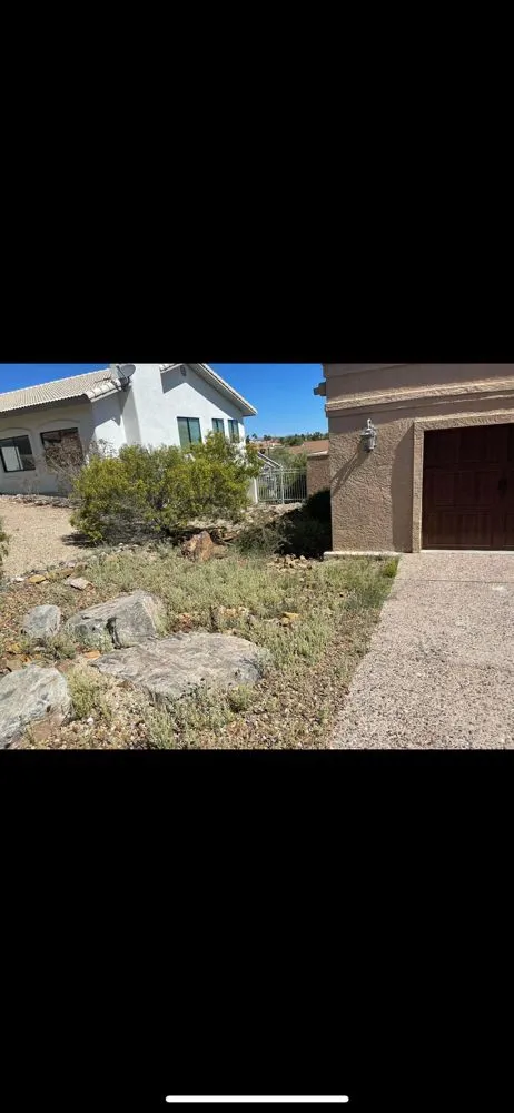 Local outdoor landscaping near you in Queen Creek, AZ by Vaquero Exterminators and Landscape