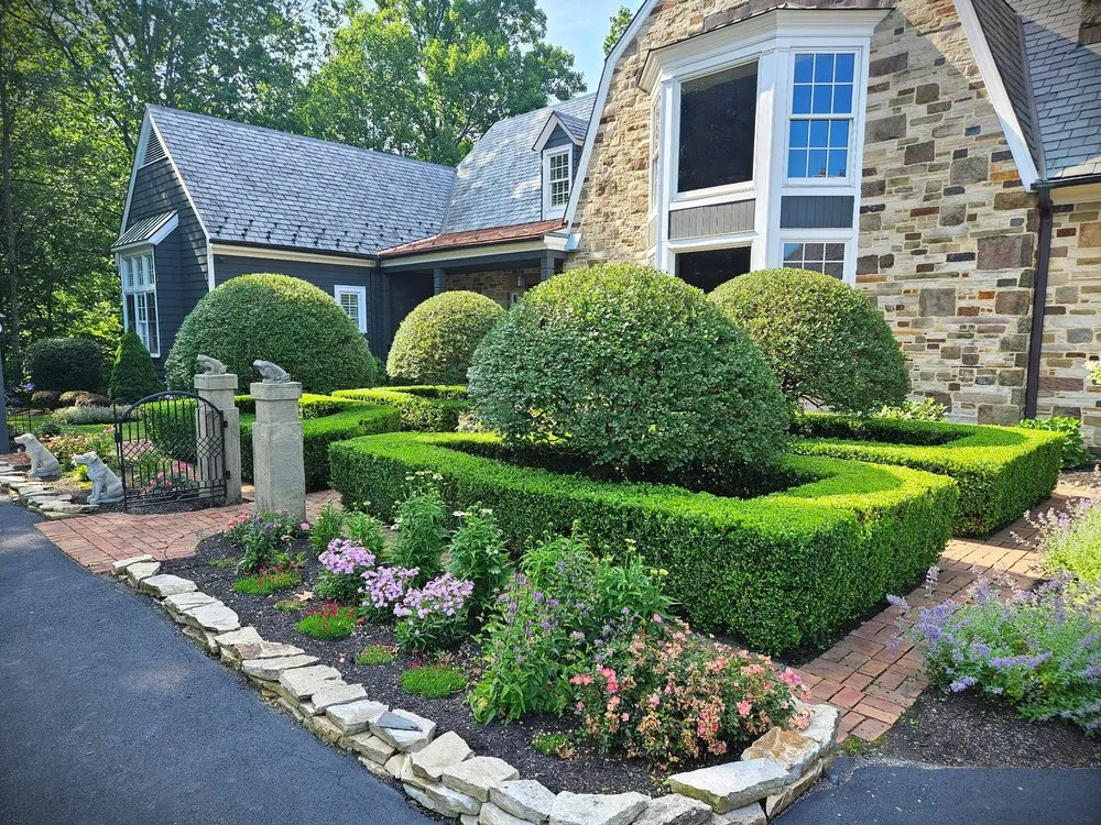 Trusted landscape design experts serving Chesterland, OH - Varcelli Landscaping