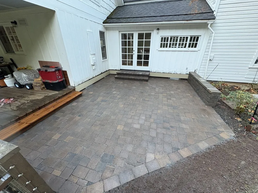 Expert outdoor landscaping in Bend, OR by Vargas Hardscape Design