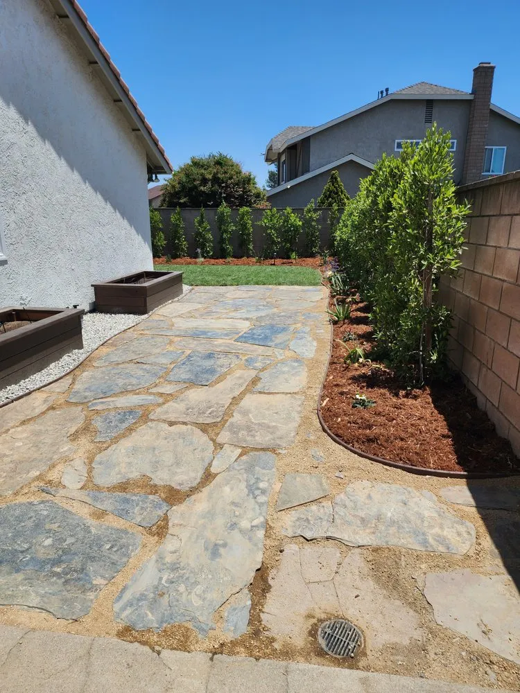 Local lawn mowing service in Covina, CA - Vargas Landscape