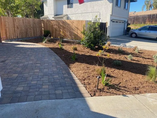 Expert garden landscaping experts serving San Diego, CA - Vargas Landscape Solutions