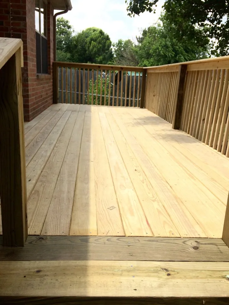 Reliable garden landscaping for year-round maintenance in Springdale, AR by Vargas Landscaping