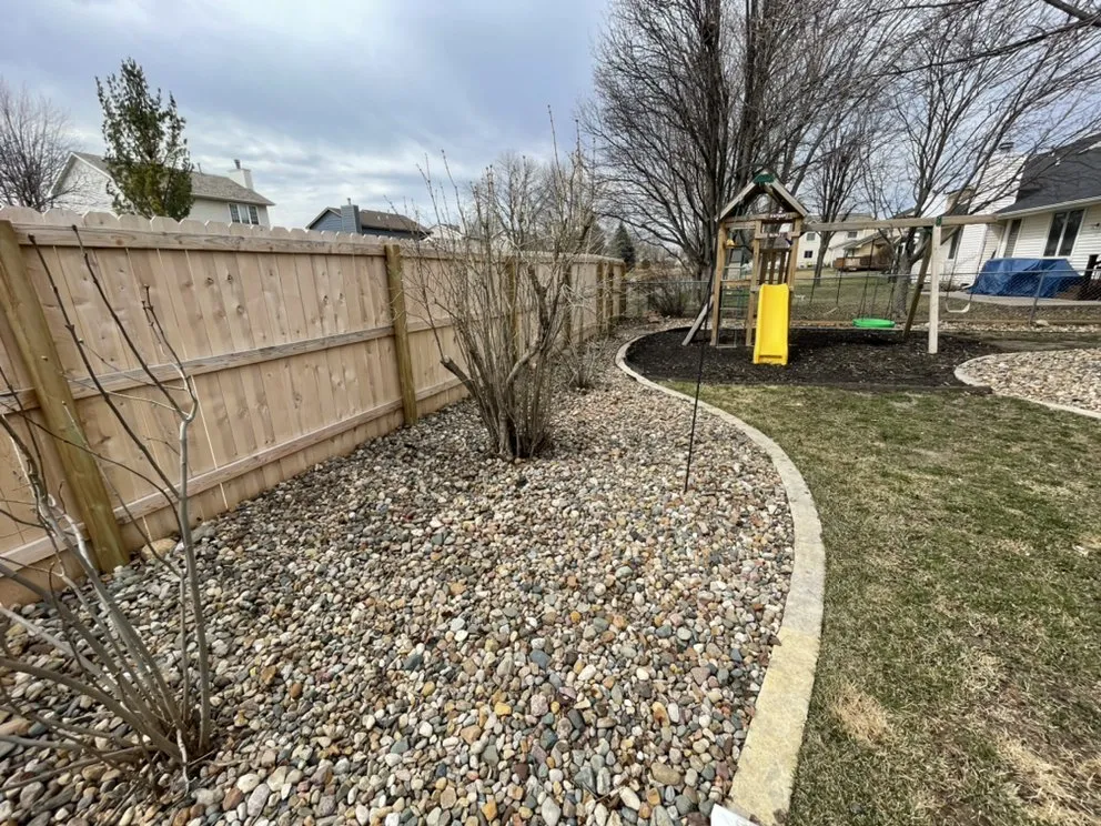 Reliable yard maintenance in Urbandale, IA by Vargas Lawn Care Services