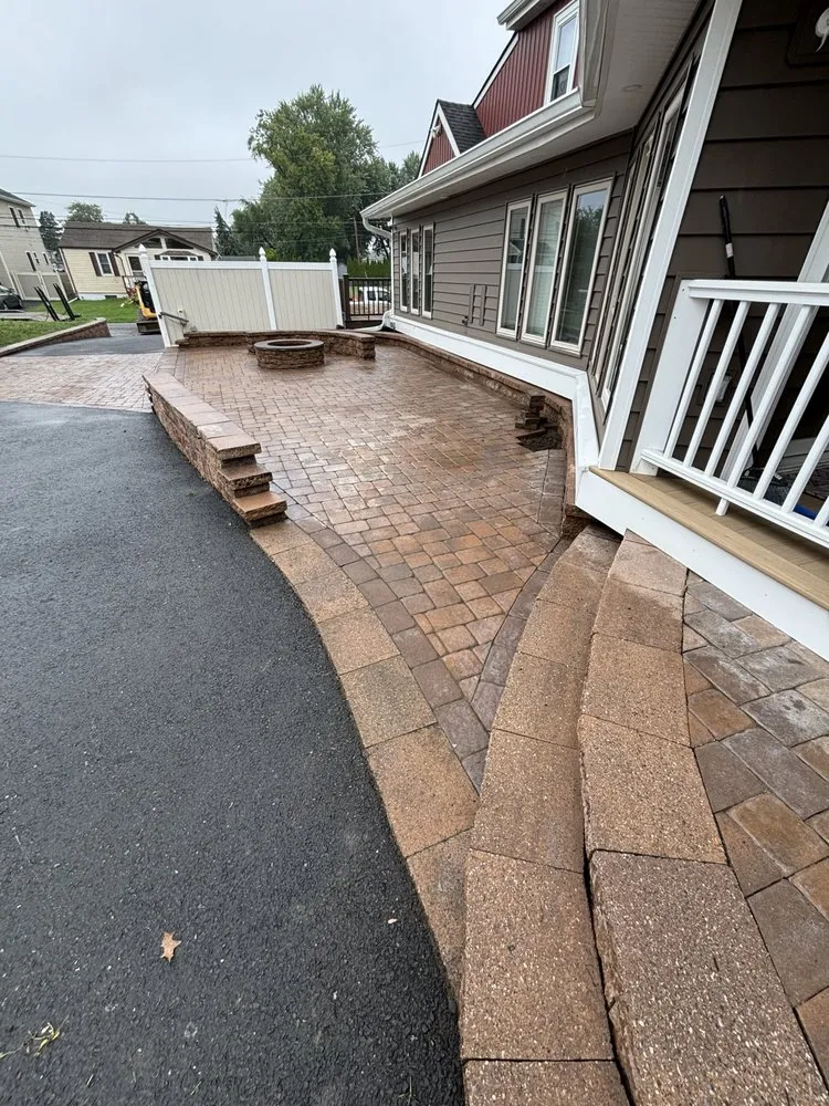 Affordable residential landscaping in Philadelphia, PA - Vargas Lawn Service