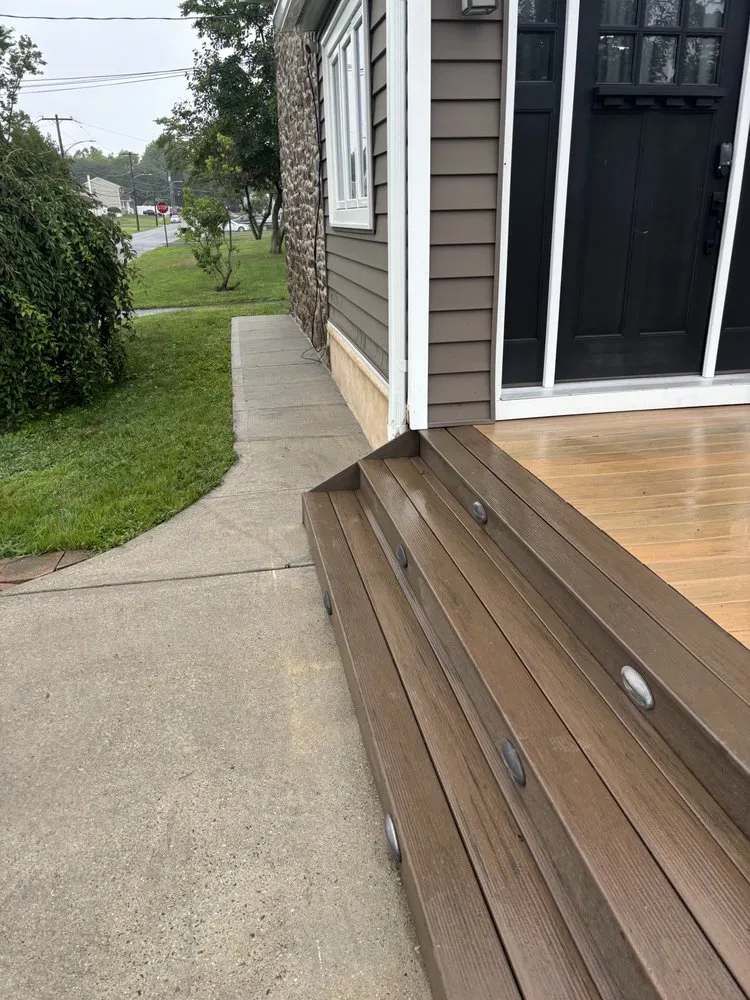 Local landscaping services experts serving Philadelphia, PA - Vargas Lawn Service