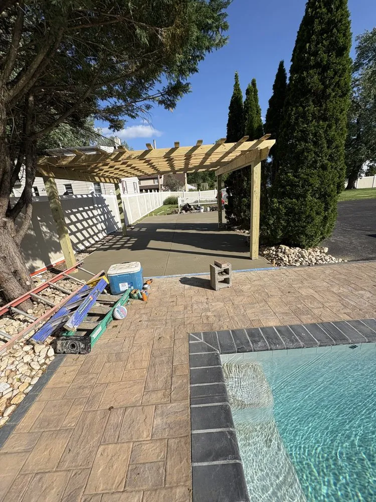 Affordable garden landscaping in Philadelphia, PA by Vargas Lawn Service