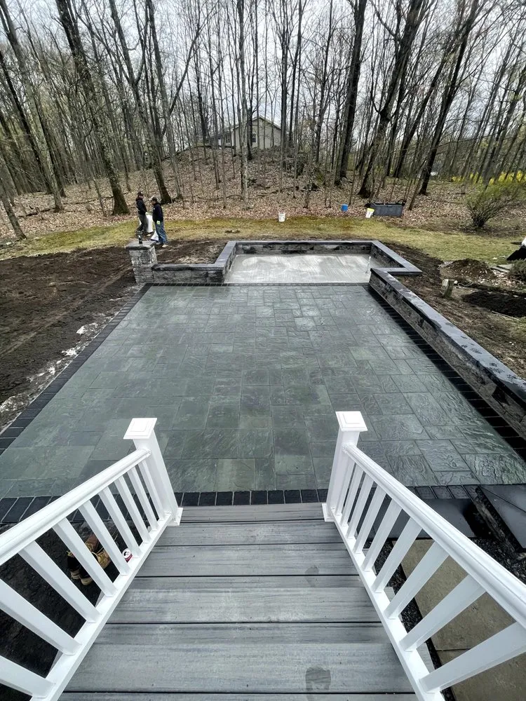 Top-rated lawn mowing service for residential properties in Poughkeepsie, NY by Vargas Outdoor Comfort