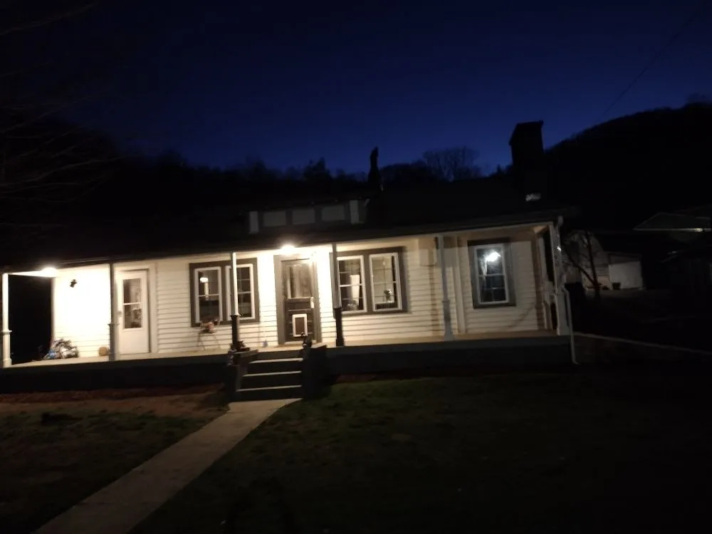 Professional yard cleanup service for beautiful yards across Banner Elk, NC - vargason lanscaping