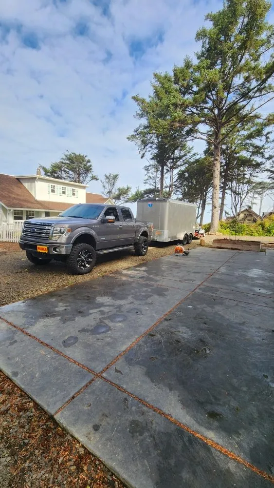 Reliable lawn mowing service in Newport, OR - Various Services Lawns Plus