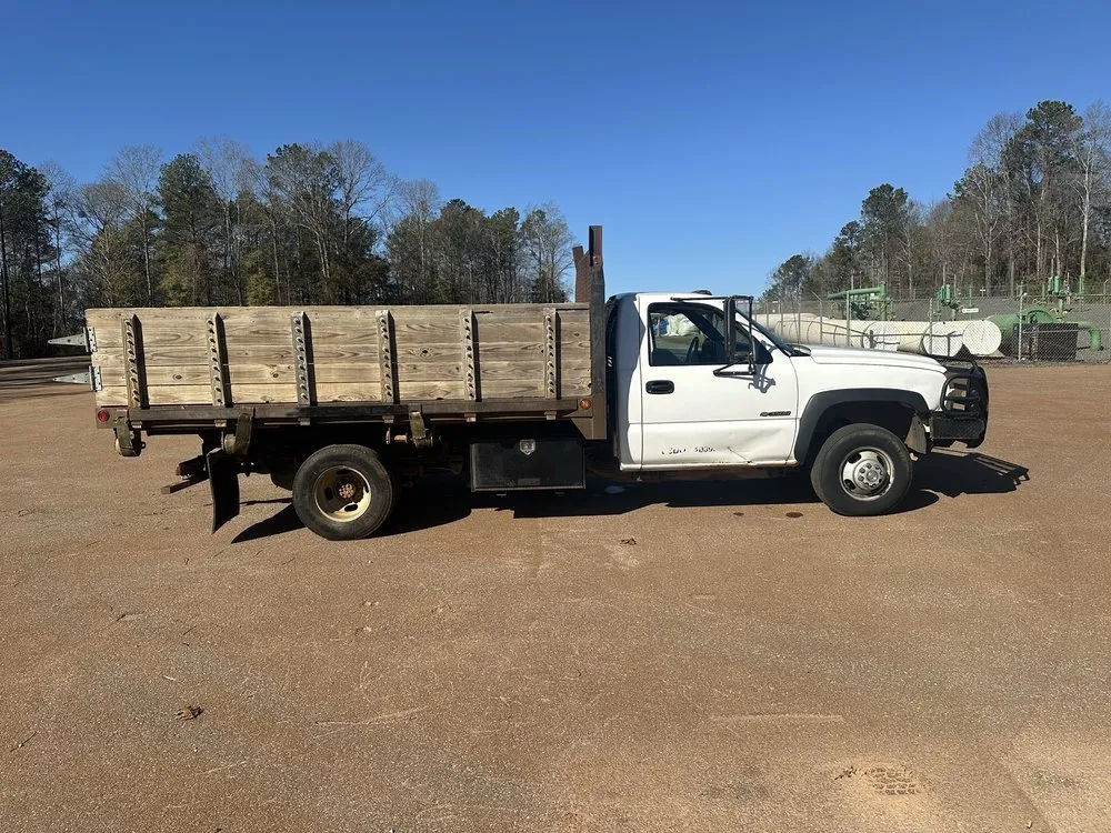 Top-rated yard cleanup service near you in Verbena, AL by Varners Gravel & More