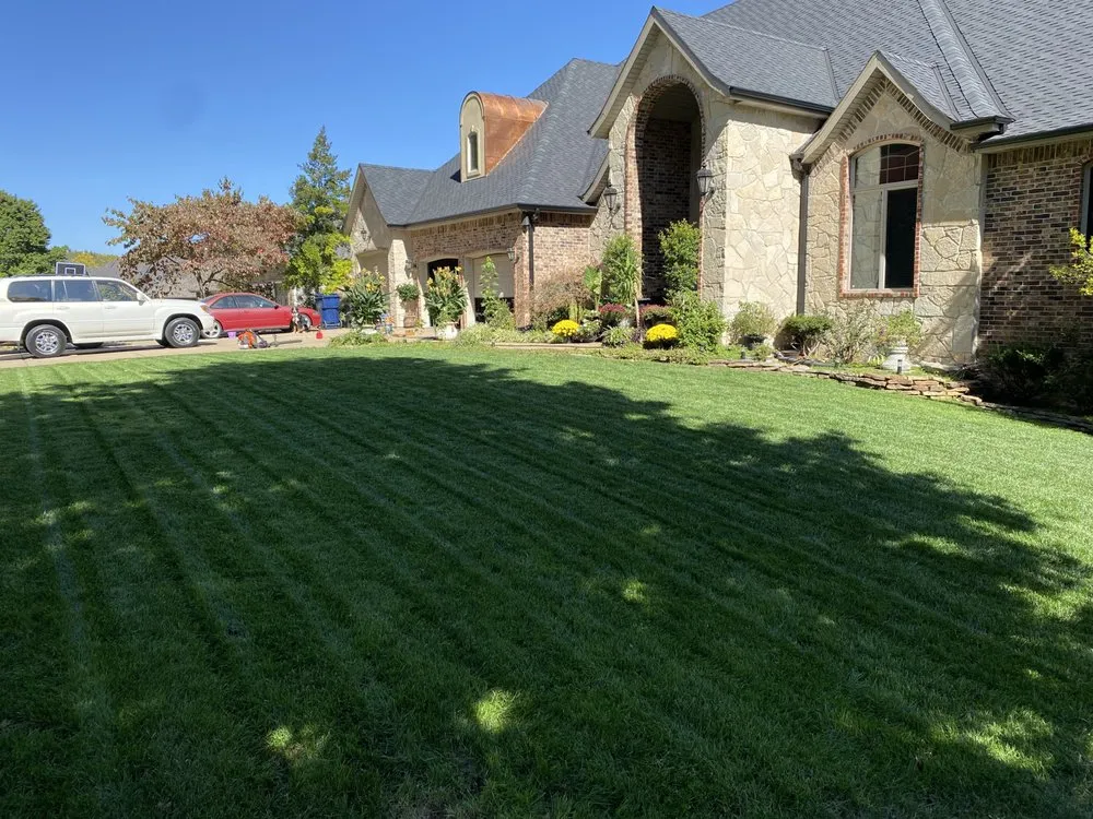 Expert outdoor landscaping for year-round maintenance in Springfield, MO by Varsachi Landscaping