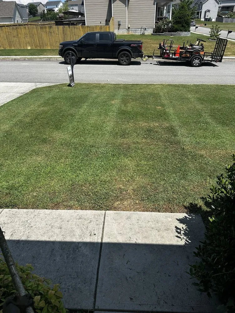 Professional outdoor landscaping for homes in Kimberlin Heights, TN by Varsity Lawn Care