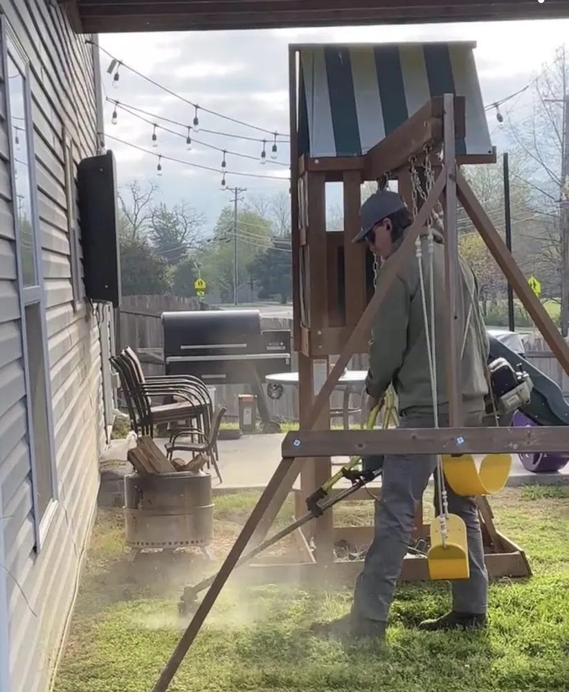 Local lawn care service in Kimberlin Heights, TN - Varsity Lawn Care