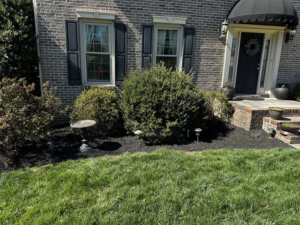 Trusted residential landscaping for homes across Kimberlin Heights, TN - Varsity Lawn Care
