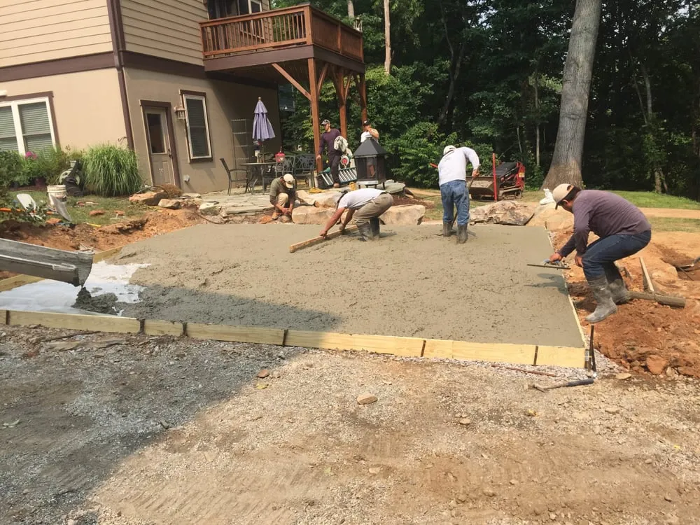 Top-rated lawn mowing service in Asheville, NC - Vasquez Construction