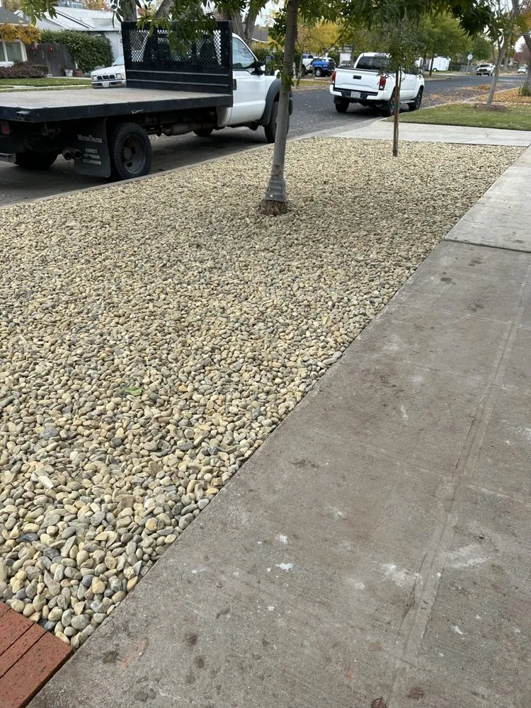 Local landscaping services experts serving Merced, CA - Vasquez Handyman