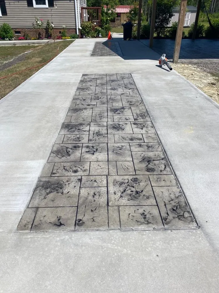 Expert yard cleanup service for beautiful yards across Navassa, NC - Vasquez Landscaping & Concrete