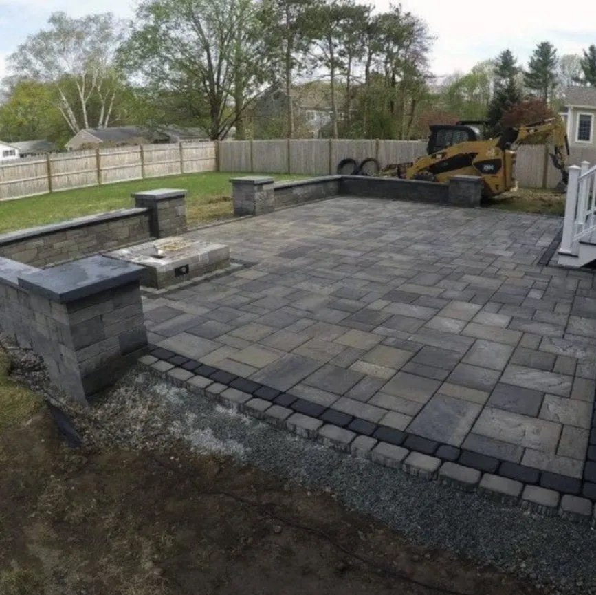 Local yard cleanup service for homes in Gaithersburg, MD by Vasquez Landscaping